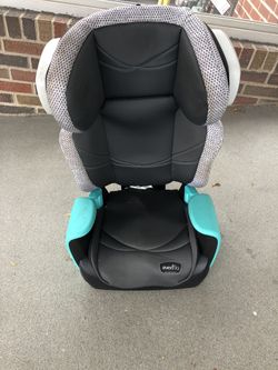Booster seat with storage