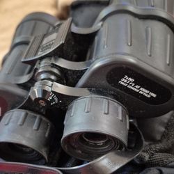 Bushnell Ensign Insta Focus Binoculars 
