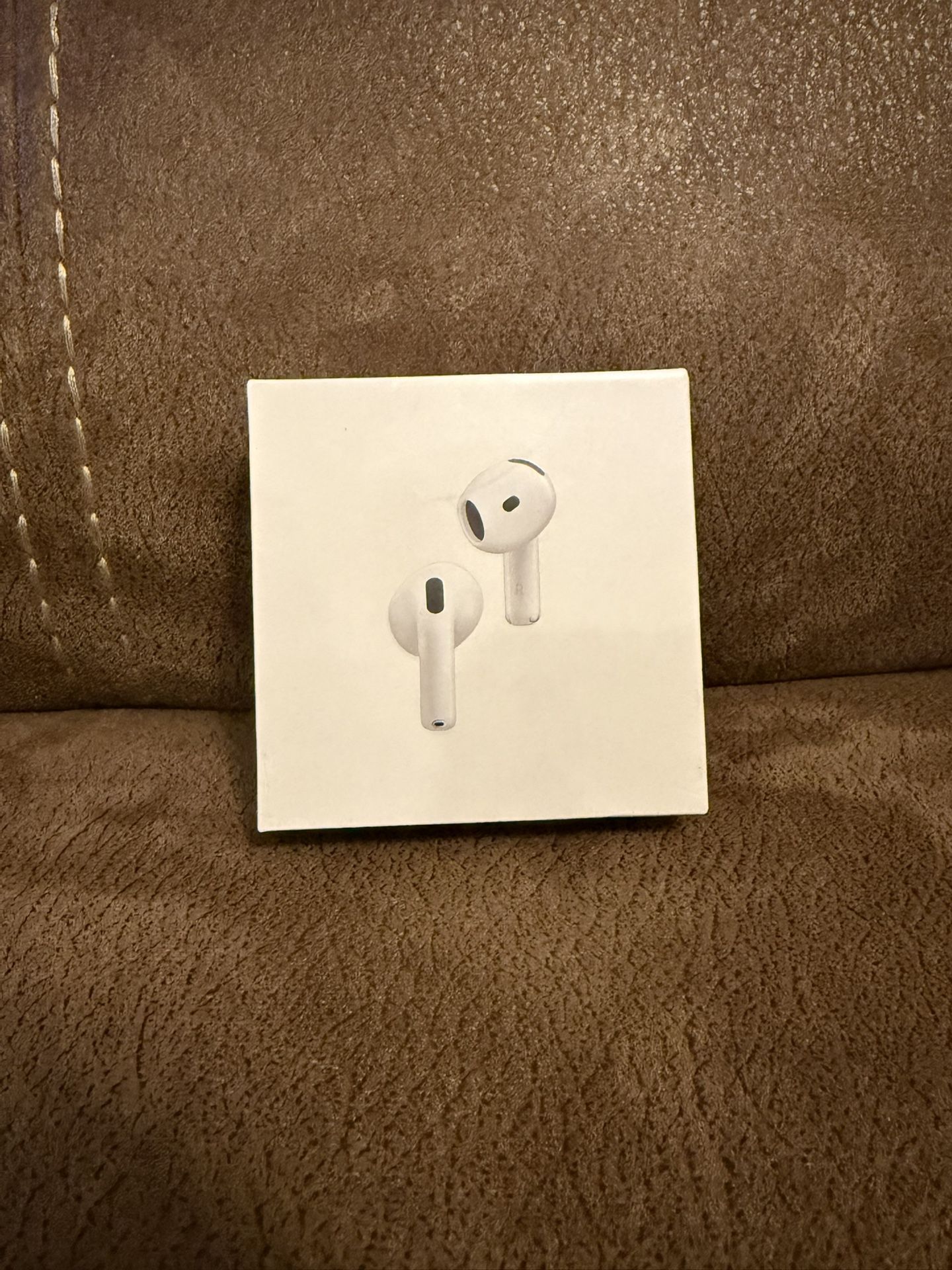 AirPods 4 