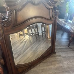 Elegant Solid Wood Bedroom Set – Must Go!