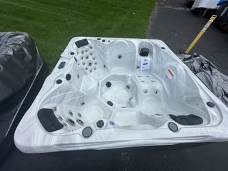 Dr. Wellness Tranquility G6 Spa (TX04)