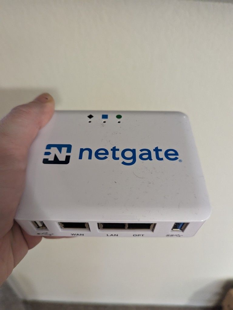 Netgate SG-1100 pfSense+ Security Gateway
