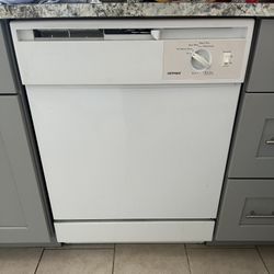 White Dishwasher 
