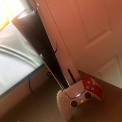 Ps5 Slim Disc Edition LOOKING TO TRADE FOR PC OR CASH OFFER