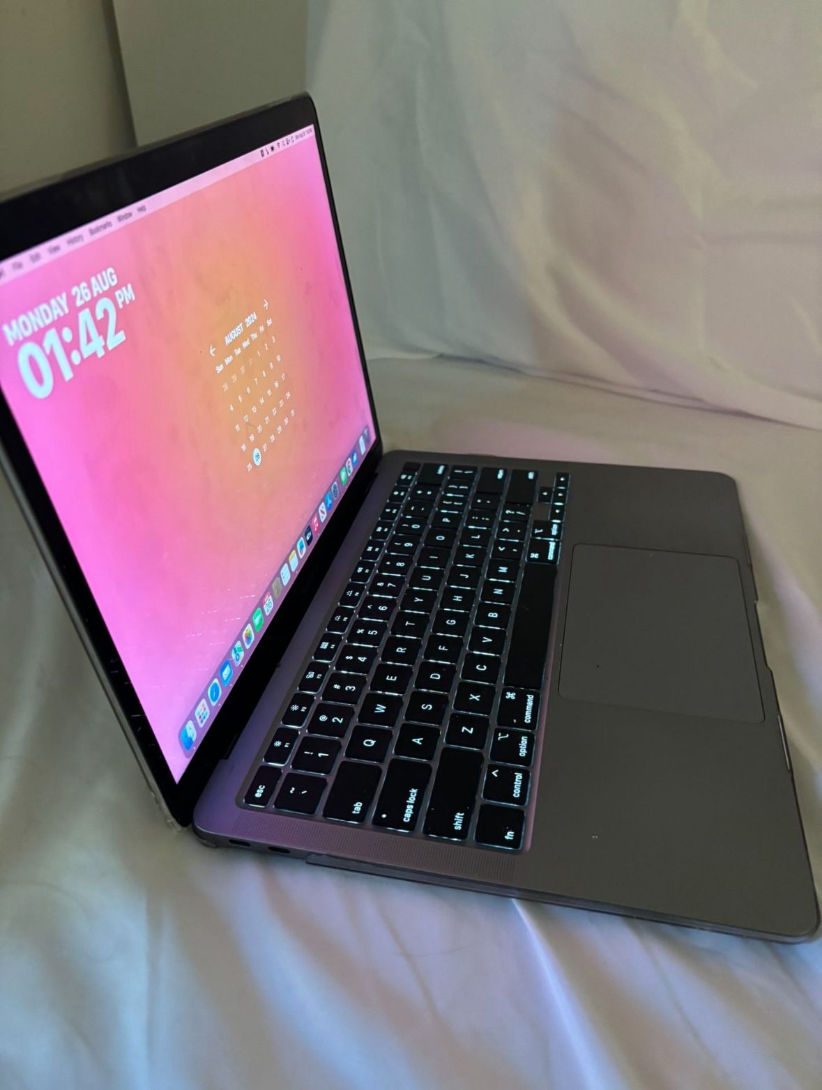 mac book 2020