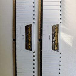 32GB DDR4 Ram Corsair 3200MHz