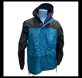 REI Retro Windbreaker