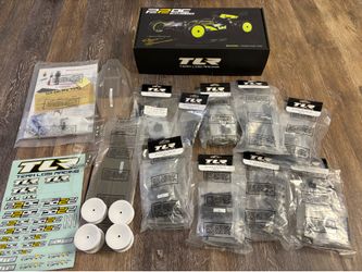 1/10 TLR 22 DC ELITE 5.0 RARE item 1/10 kit