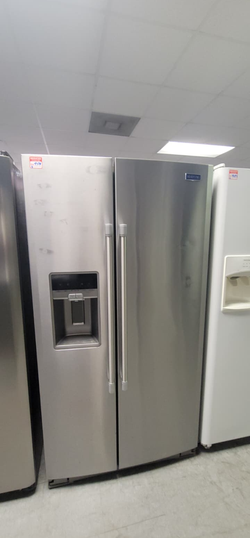 Maytag Side‑by‑Side Fridge – Stainless, Ice & Water