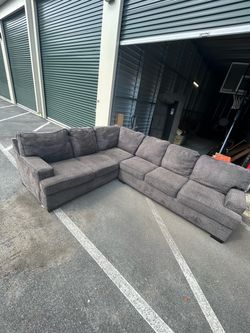 Gray Fabric L-Shaped Sectional Sofa