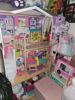 Big Doll House