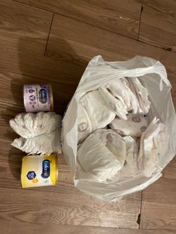 Similac milk diapers 40.00