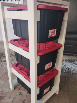 Storage totes