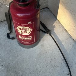 Harvest King Farm and Garden Sprayer 3 Gallon Model 1308