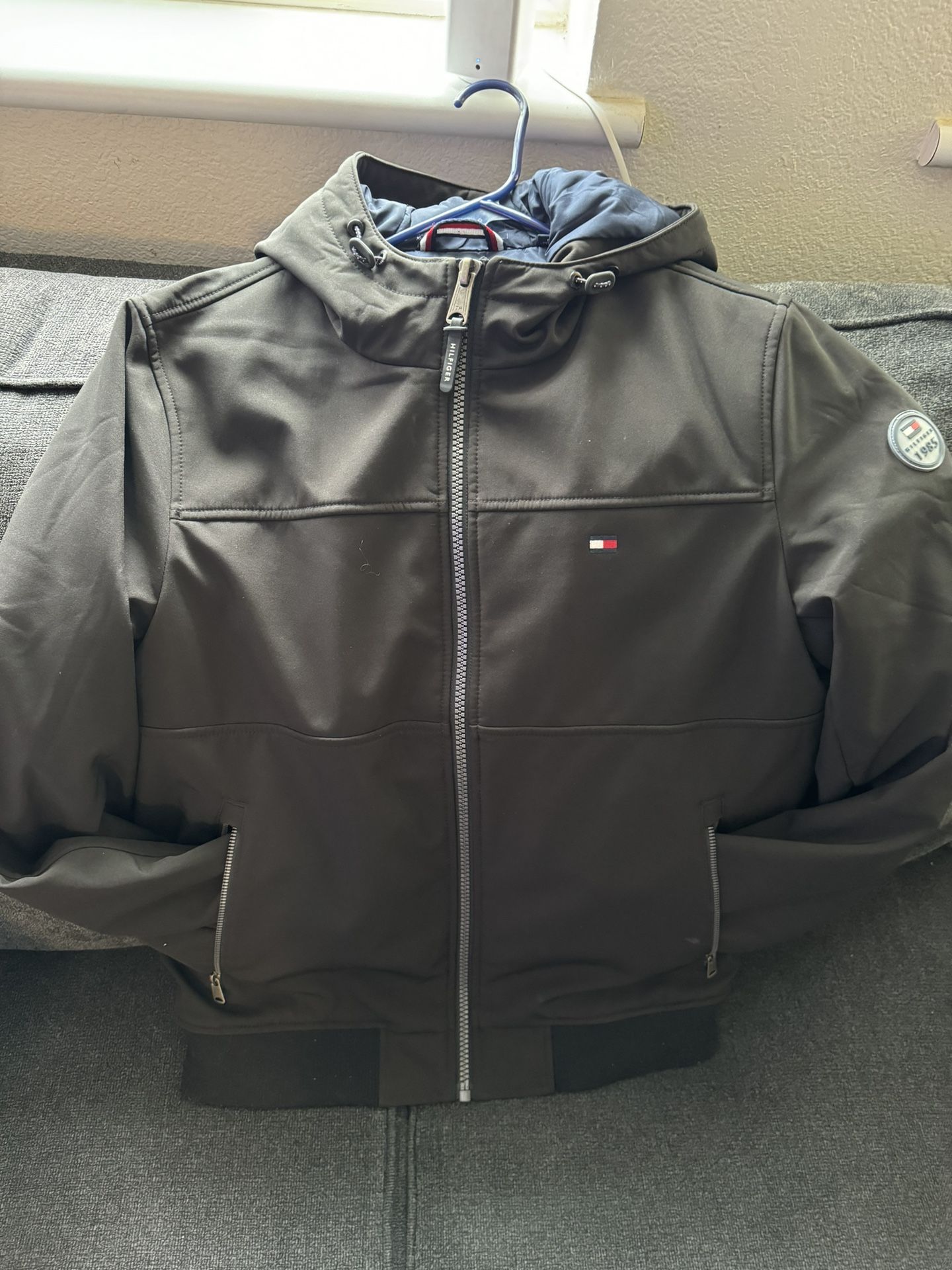 Men’s Medium Tommy Hilfiger Jacket