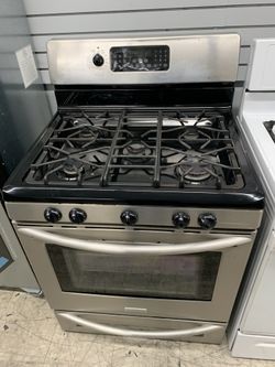 Frigidaire gas stove in stainless steel used
