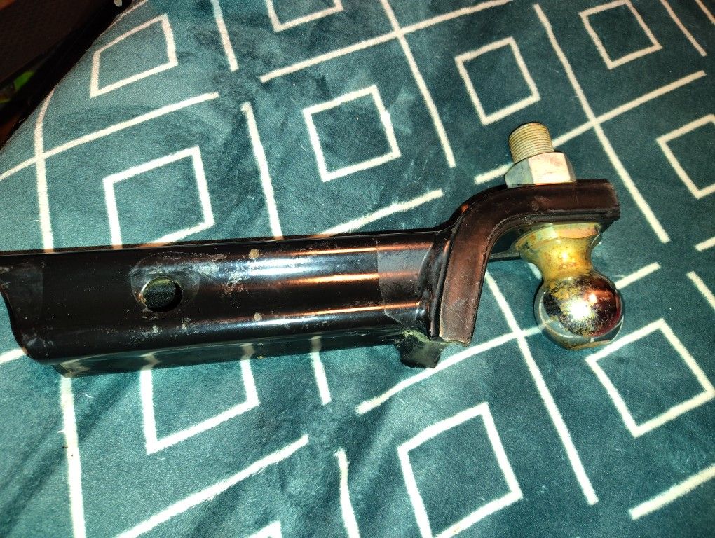 2 In Ball Trailer Hitch