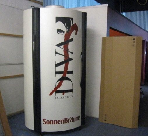 Sonnenbraune Diva Tower Tanning booth Standup Level 3