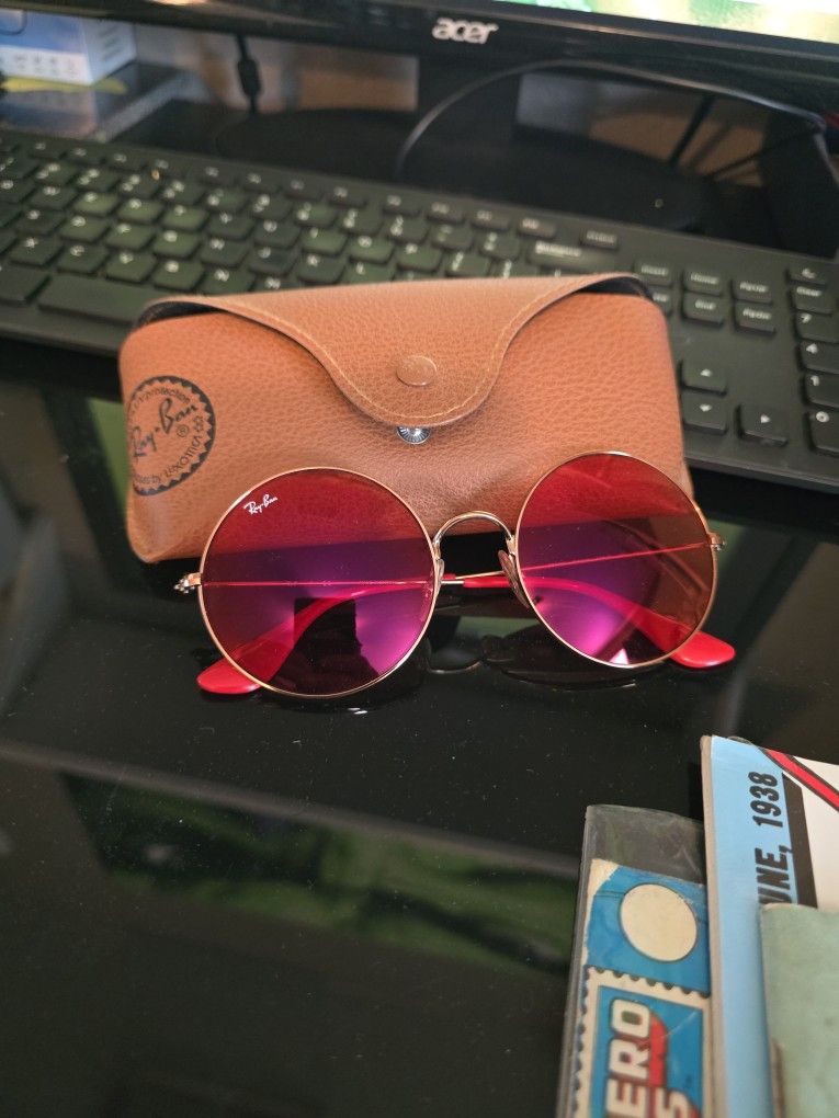 Ray-Ban Glasses Red