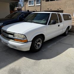 Near Mint condition S10 With rare Shell And 2500lb Suspension add on In rear