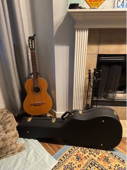 2013 La Patrie Etude Classical Guitar - Made in Canada