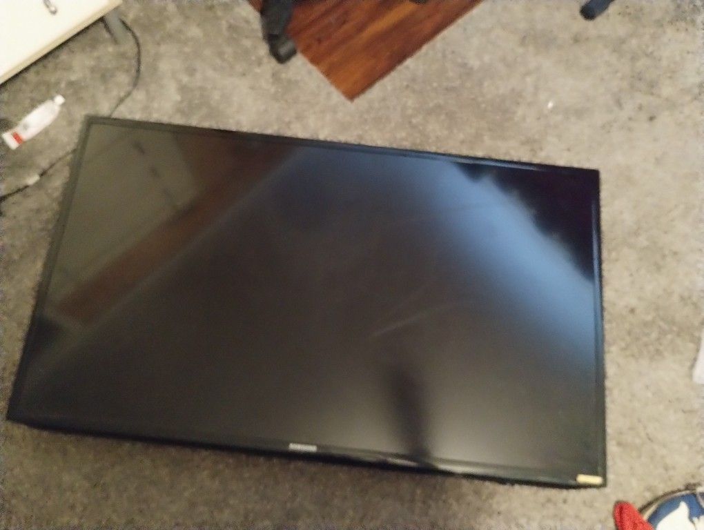 Samsung TV Trying To Get Rid Of It