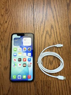 Apple iPhone 11 64GB Unlocked with Charging Cable, Like New, Works on Any networks