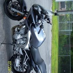 2005 FZ6