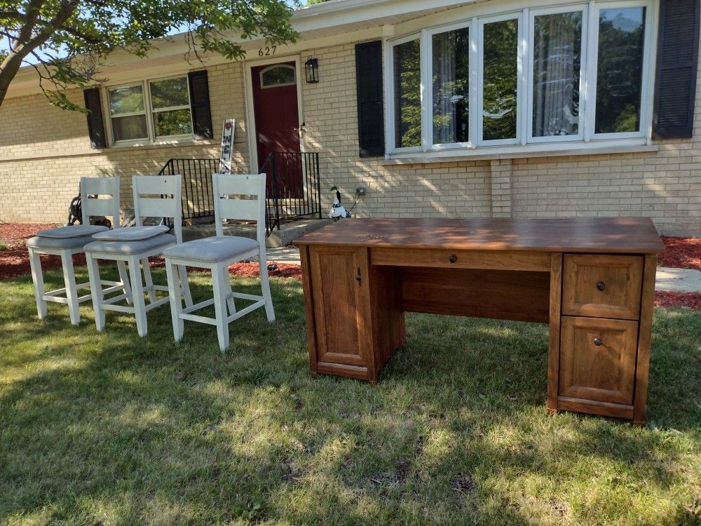 Kitchen Stools
