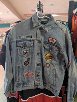 Forever 21 Vintage Style Denim Jacket Medium Patch Graphic Streetwear