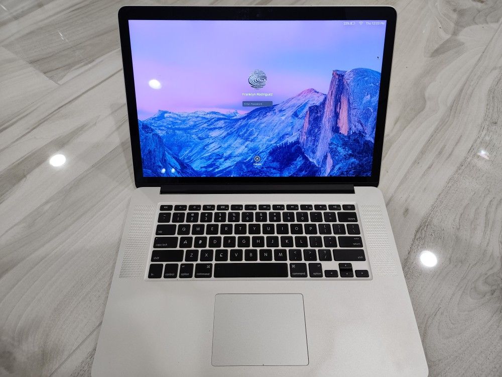 Early 2013 15" Mac Book Pro i7 250 SSD 16 GB A1398