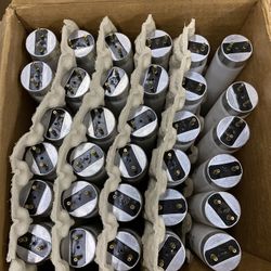 G.E. T8 4’ Fluorescent light bulbs