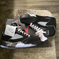 Air Jordan 5 Black Metallic Reimagined 