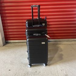 Luggage Set Brand New 3 Pcs Only 100$