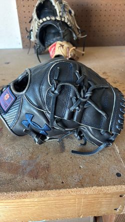 Under armor custom Auburn Right handed baseball glove