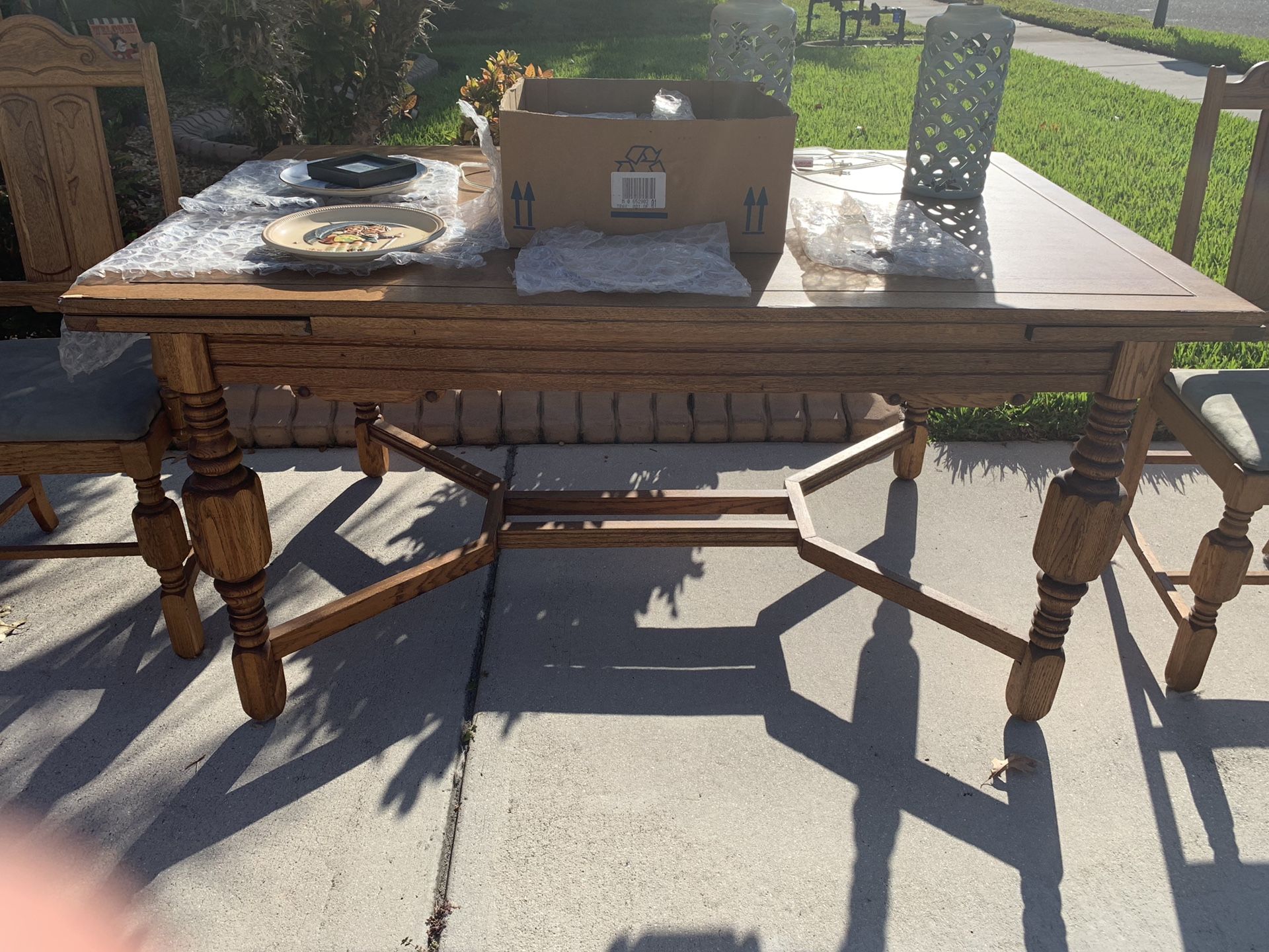 Antique Dining Room Table, 4 Chairs