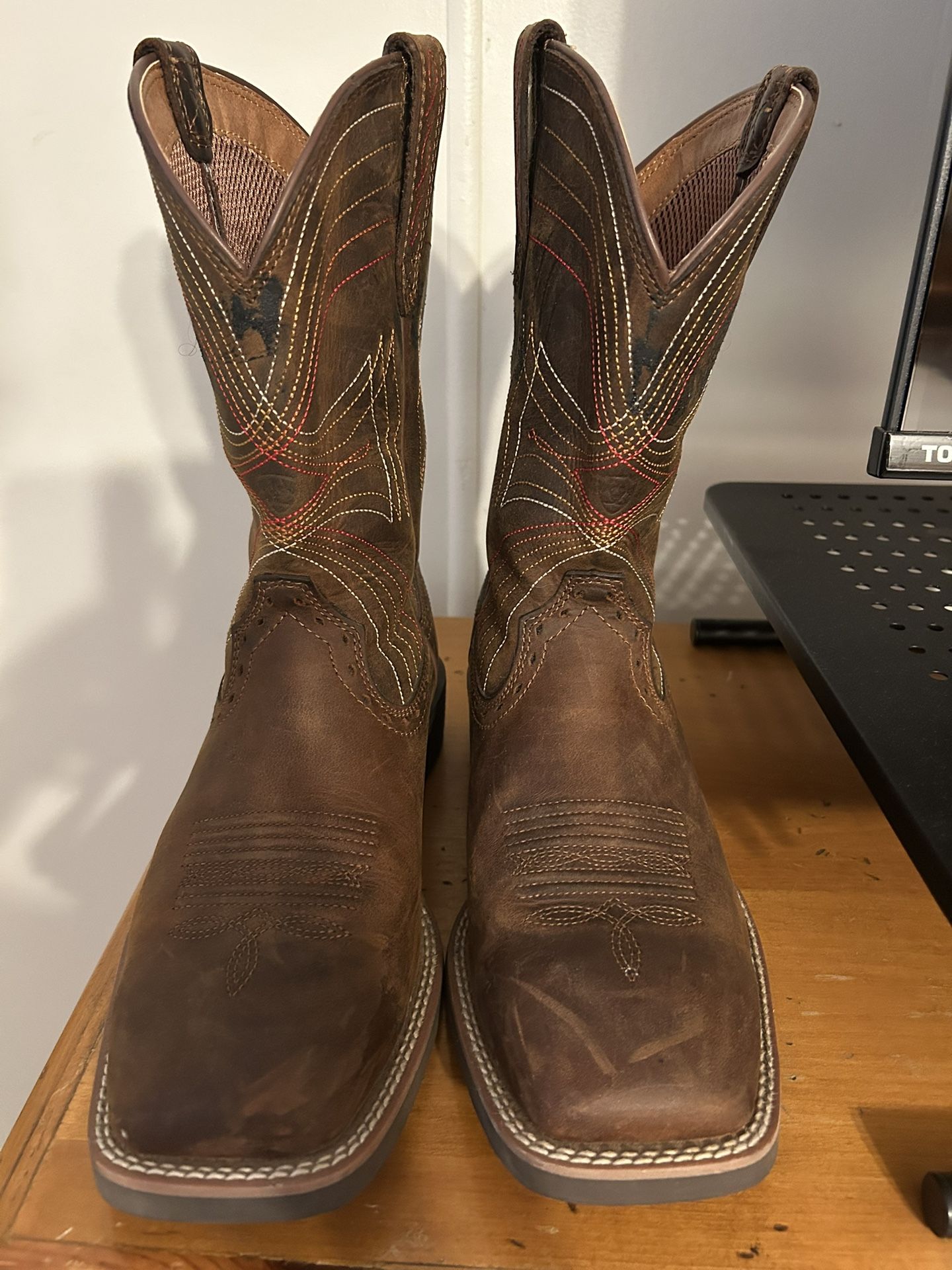 ARIAT 7.5 Cowboy Boots Men