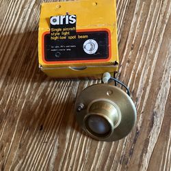 ARIS AIRCRAFT STYLE LIGHT