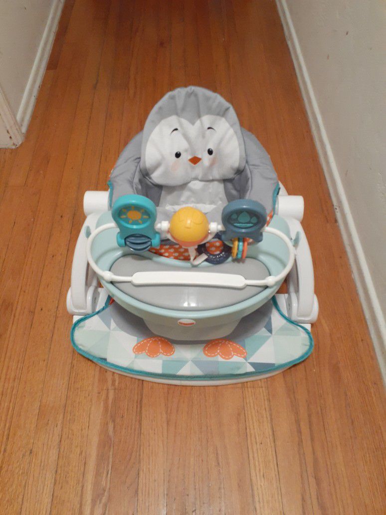 Fisher Price Sit Me Up With Tray And Toy Bar - Penguin