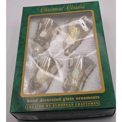 VTG Commodore Hand Decorated Glass Bell Ornaments Christmas Set of 4