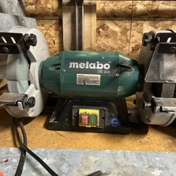 Metabo 8in Bench Grinder 