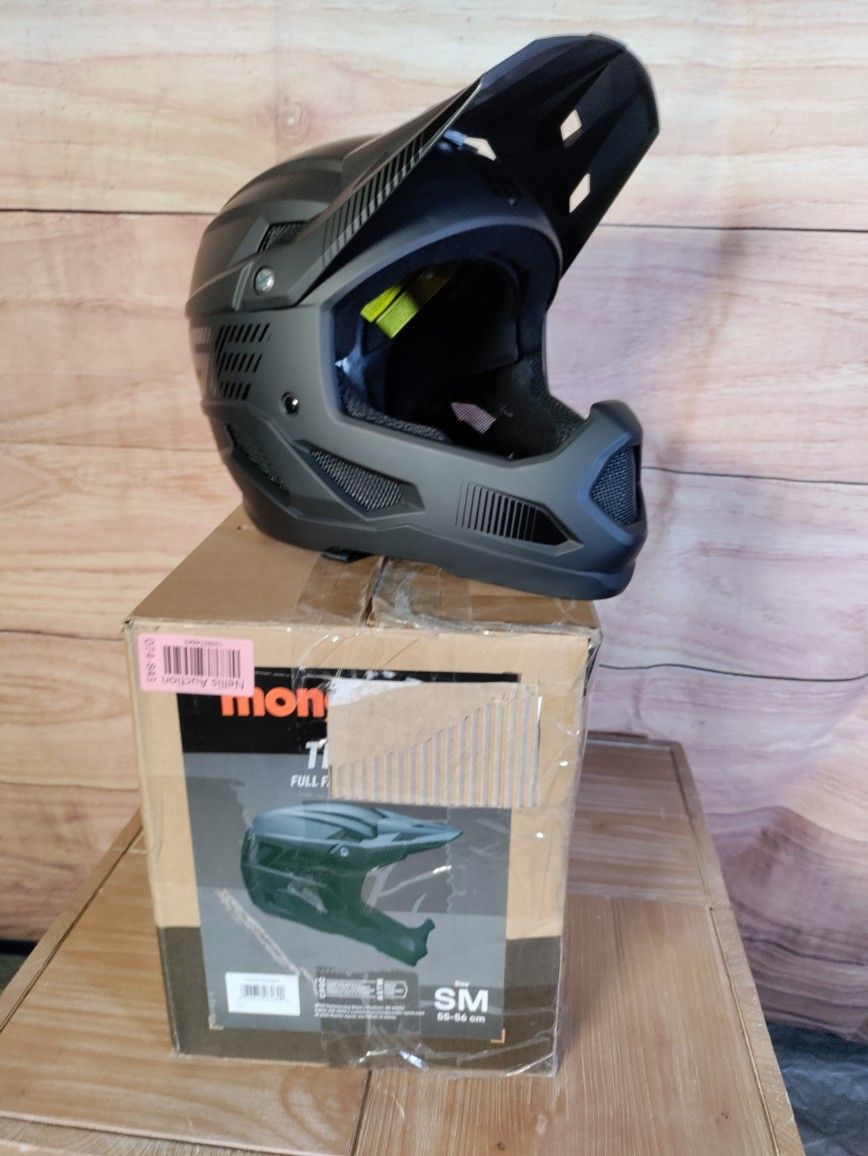 Mongoose Title Full Face Team Issue Bike Helmet,Head Circumferences Of 47-62CM, Youth And Adult Sizes