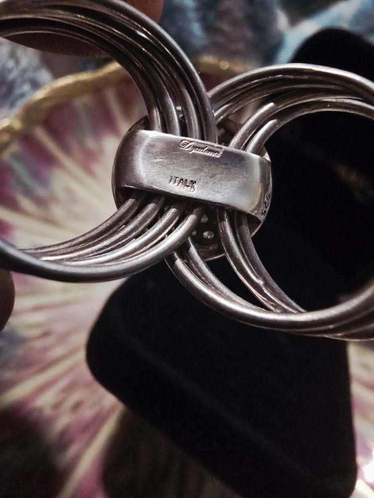 Italian Ring
