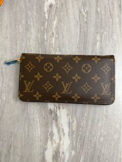 Louis Vuitton Zippy Wallet