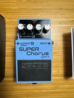 Boss Super Chorus CH-1 guitar pedal OBO