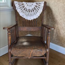 Antique Rocking Chair Turn Of The Century Late 1800’s Oak