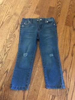 Boys kid jeans size 3T new never worn !!!!