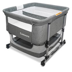 Twin Baby Bedside Bassinet w/ Divider Adjustable Height– Like New