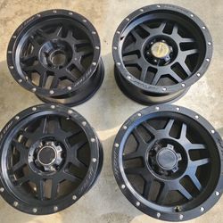Pro Comp Rims 6x135