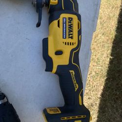 Dewalt Multitool 